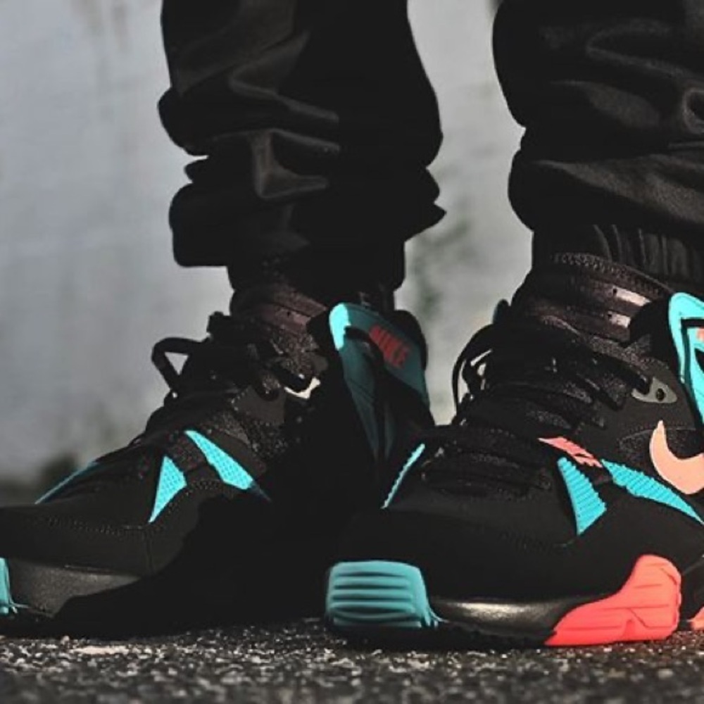Nike Air Trainer Max 91 'Black Hyper Punch Hyper Jade' shoe.